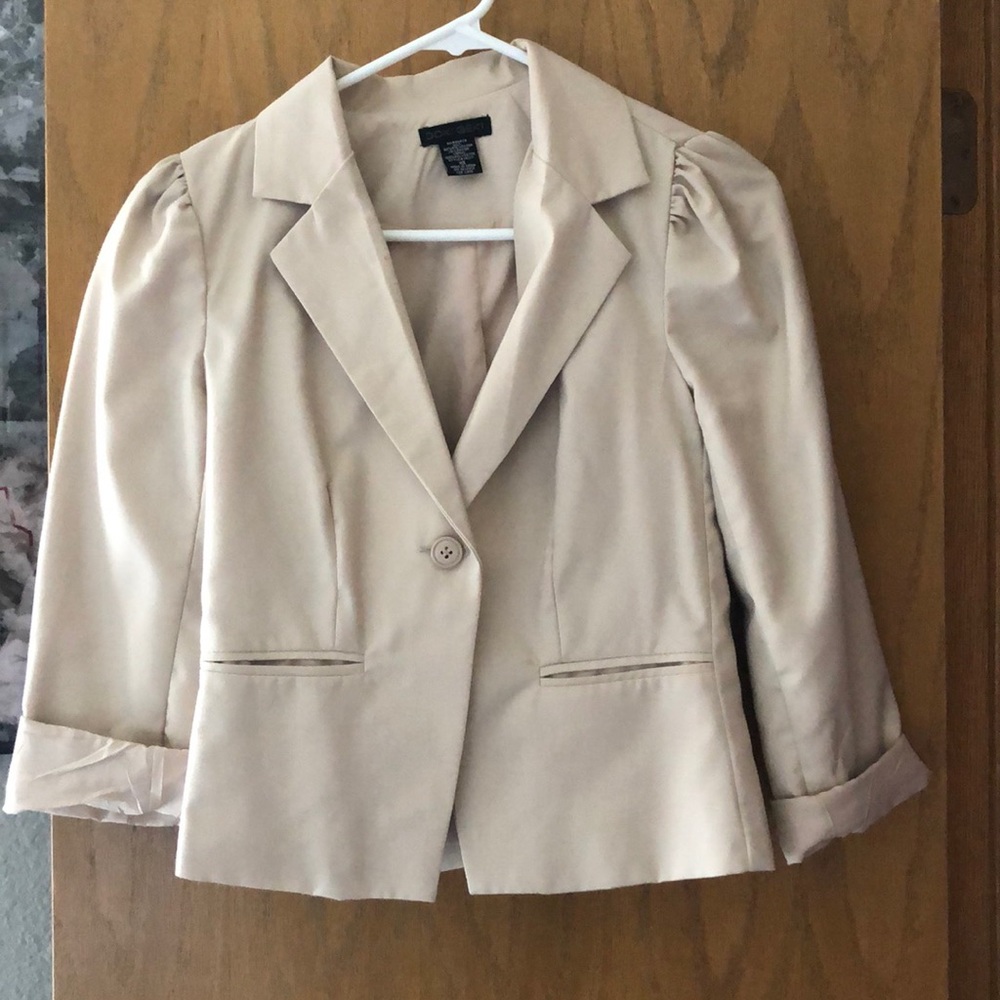 Cream blazer